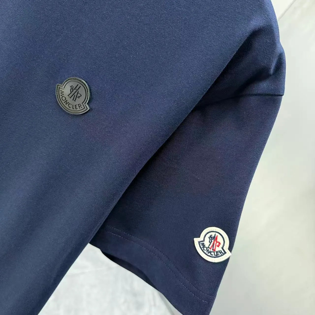 MONCL* * 2026 New Arrival T logo ：Black White Dark Blue Sizes：S M L XL XXL